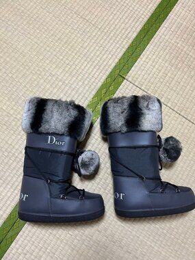Dior Shearling Boots Black